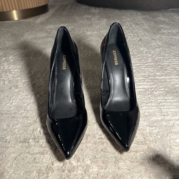 Express Glossy Black Women's Heels - Picture 1 of 4